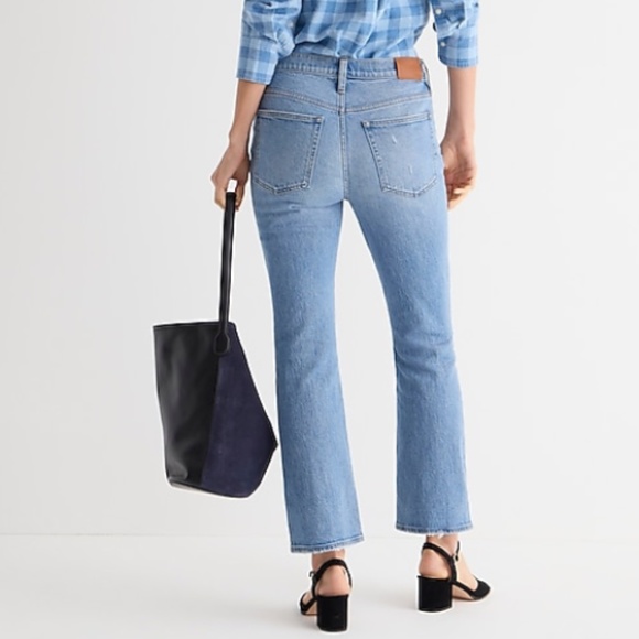 J Crew Petite 9'' Billie demi-boot crop jean in Rocky Shore wash - Picture 2 of 4